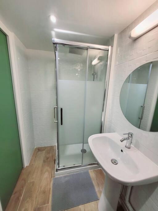 Family Flat Stade De France Airport Cdg Le Bourget "Appart'7" Pierrefitte-sur-Seine Ngoại thất bức ảnh